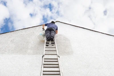 Peinture extérieure à Robiac-Rochessadoule — façades et ravalement